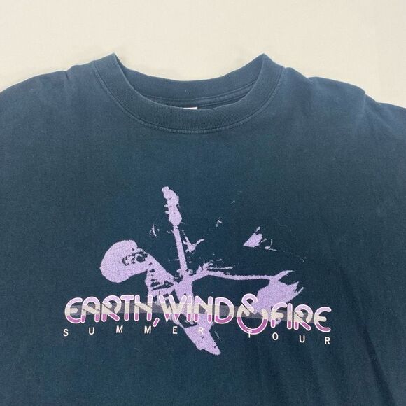 Vintage Earth Wind & Fire Graphic Band T-shirt - Picture 3 of 4